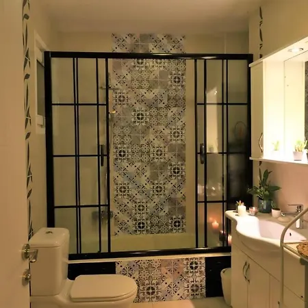 New Unique&spacious&center W/great Decoration